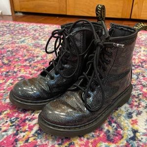 Girls Dr. Martens